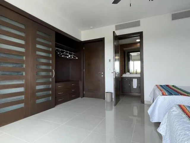 Paradise Villa. Amazing Ocean View Apartment. Playa del Carmen Apartment