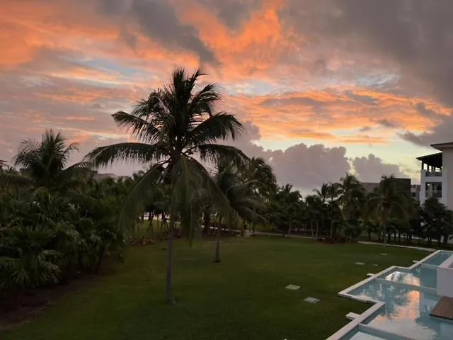 Apartment Paradise Villa. Amazing Ocean View Apartment. Playa del Carmen