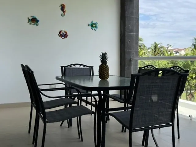 Apartment Paradise Villa. Amazing Ocean View Apartment. Playa del Carmen